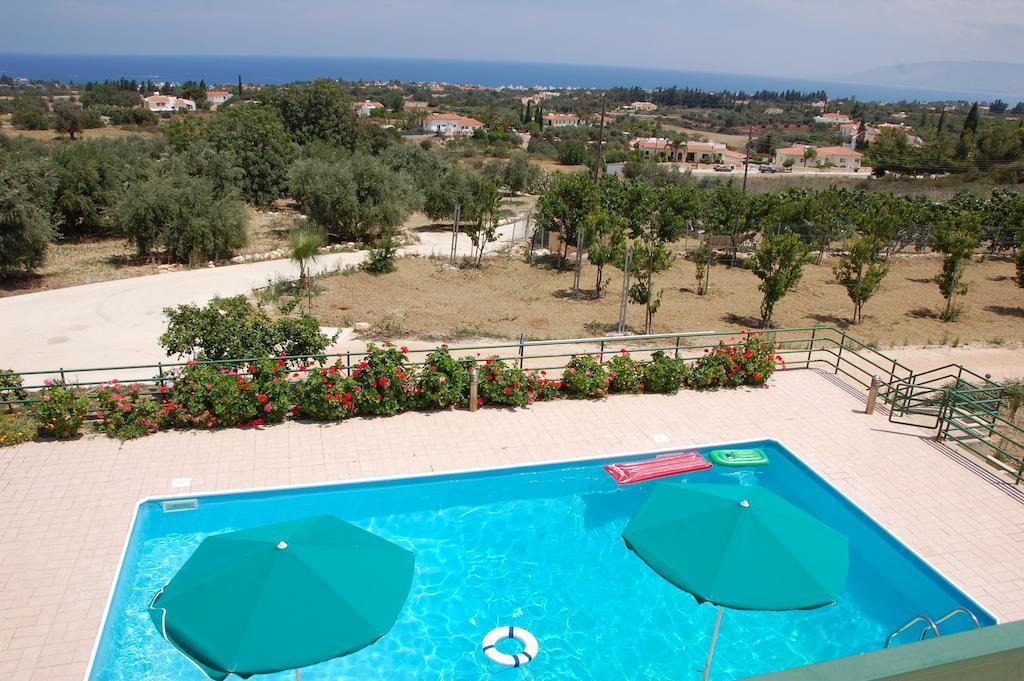 Villa Chrysanthia Polis Camera foto